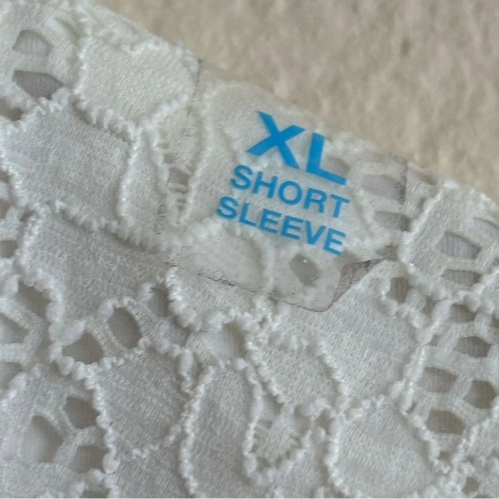 The Children's Place White Cropped Sweater with Short Sleeves